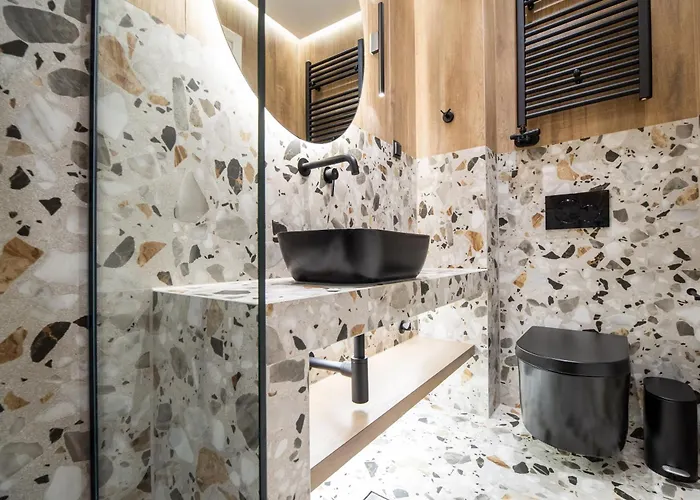 Scandinavian - Le Petit Bati Volos